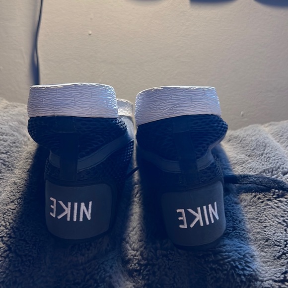 UNIQUE NIKE BLAZERS - Picture 11 of 15